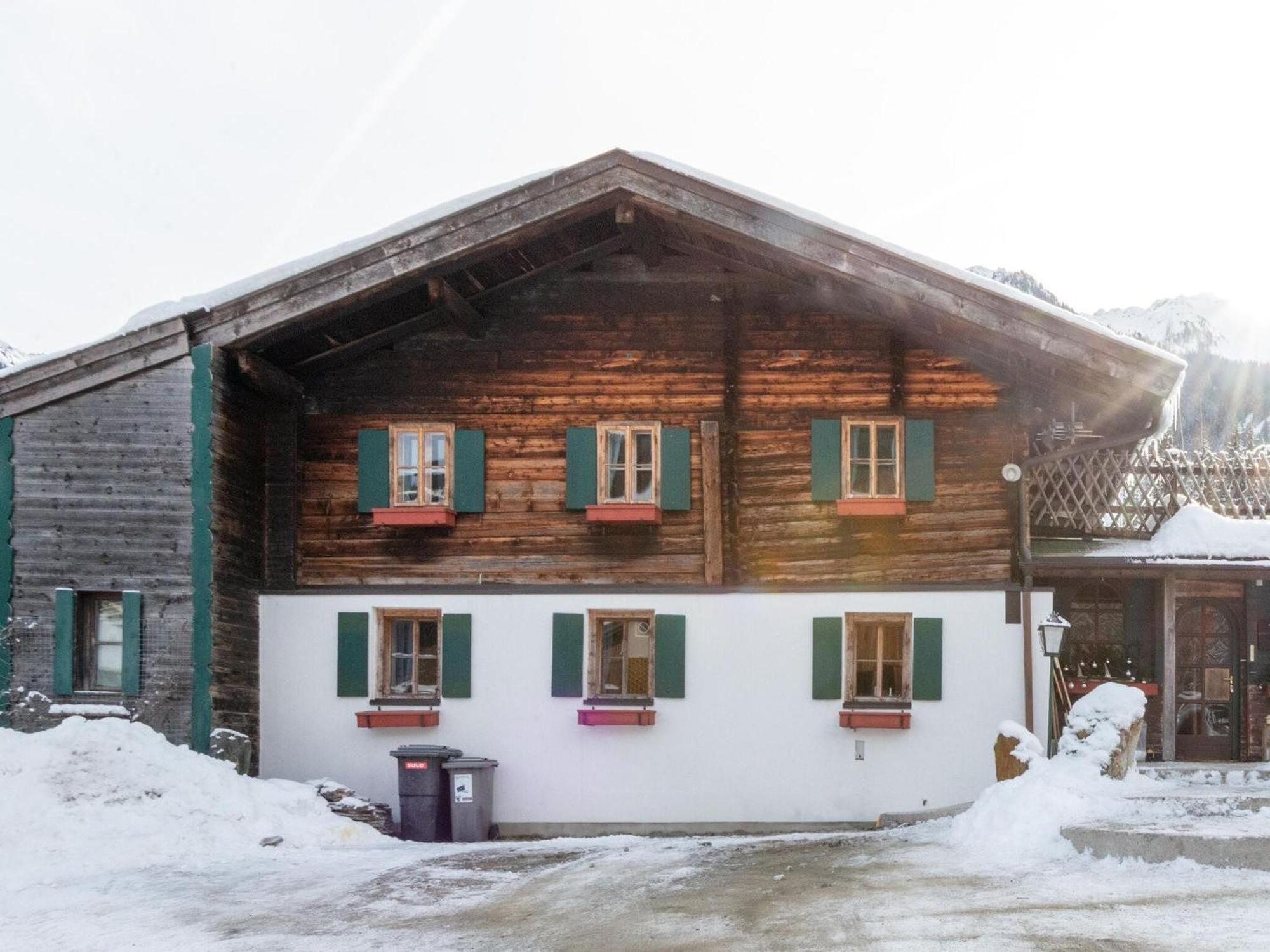 Rustic Farmhouse With Sauna In Bramberg Neukirchen am Grossvenediger Exterior photo