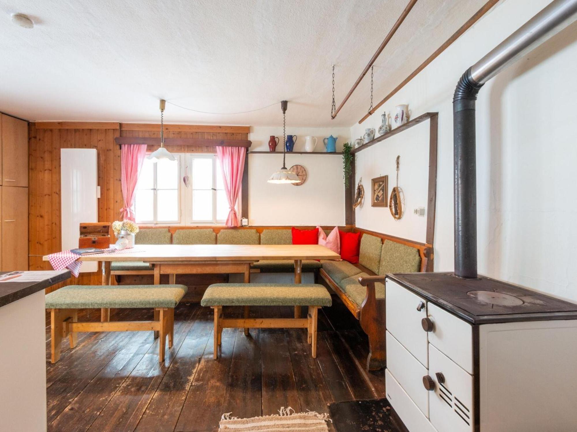 Rustic Farmhouse With Sauna In Bramberg Neukirchen am Grossvenediger Exterior photo