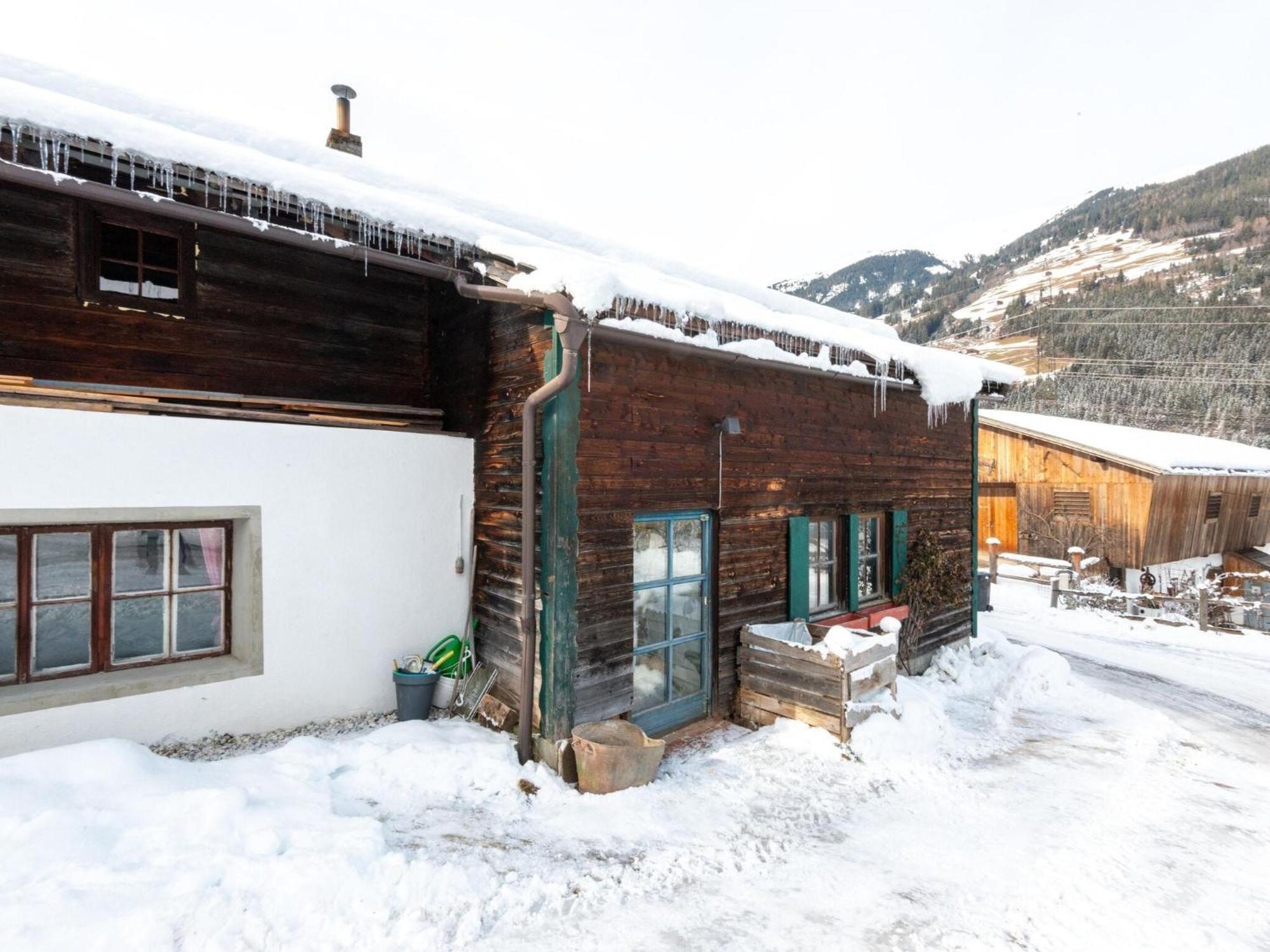 Rustic Farmhouse With Sauna In Bramberg Neukirchen am Grossvenediger Exterior photo