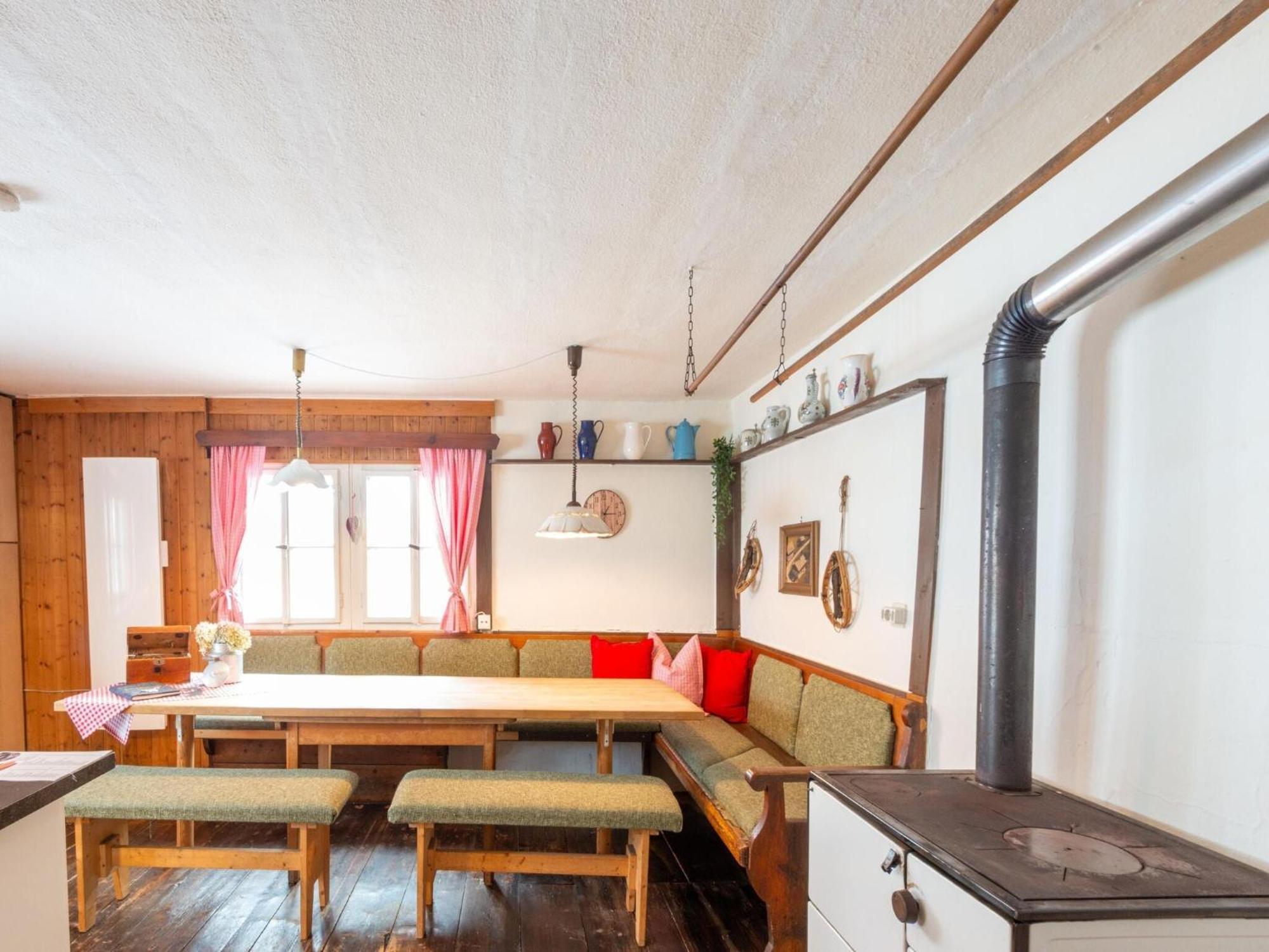 Rustic Farmhouse With Sauna In Bramberg Neukirchen am Grossvenediger Exterior photo
